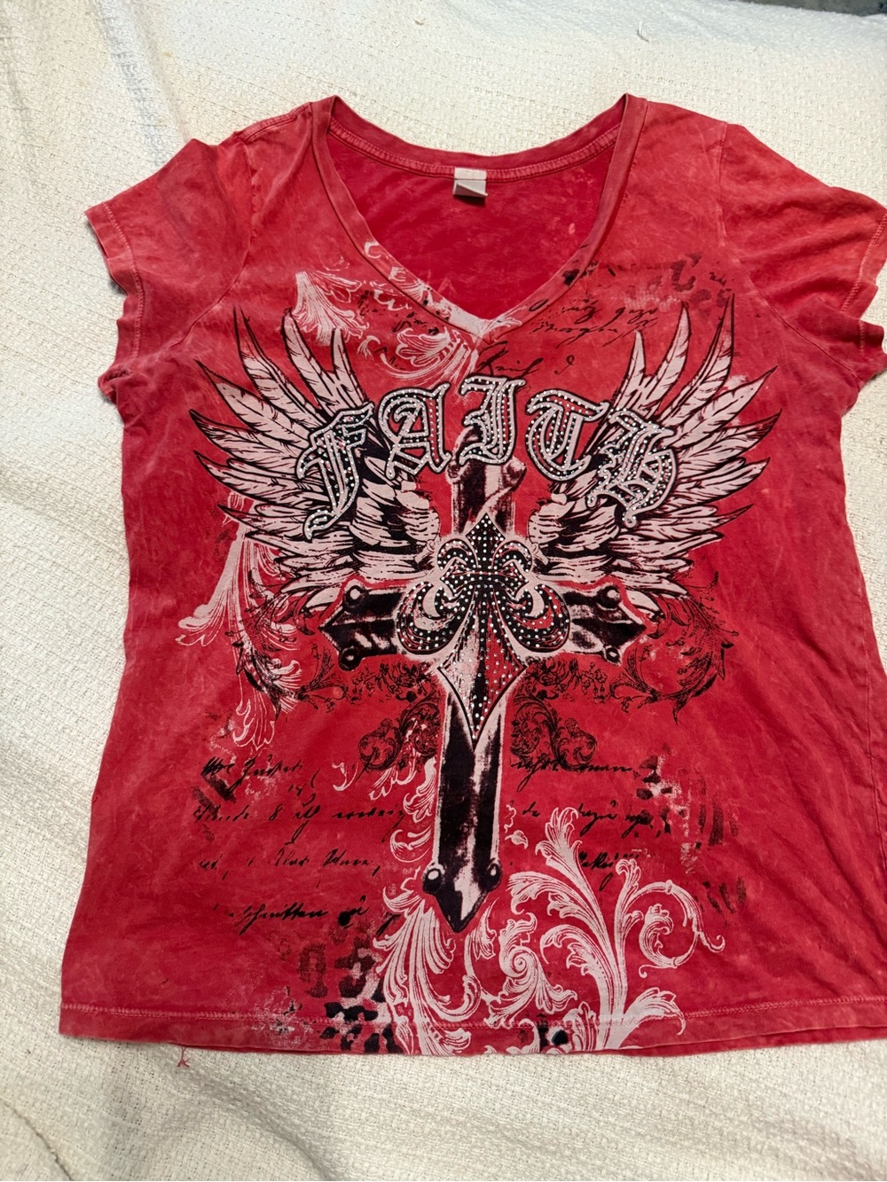 Red Graphic V-Neck Women's Top with Winged Cross Design